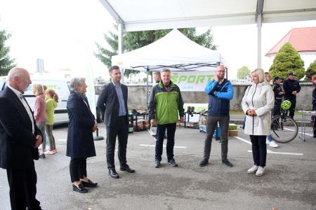 Otvoritev hodnika in kolesarske steze Cerknica  Dolenje Jezero 07 FOTO LJUBO VUKELIČ